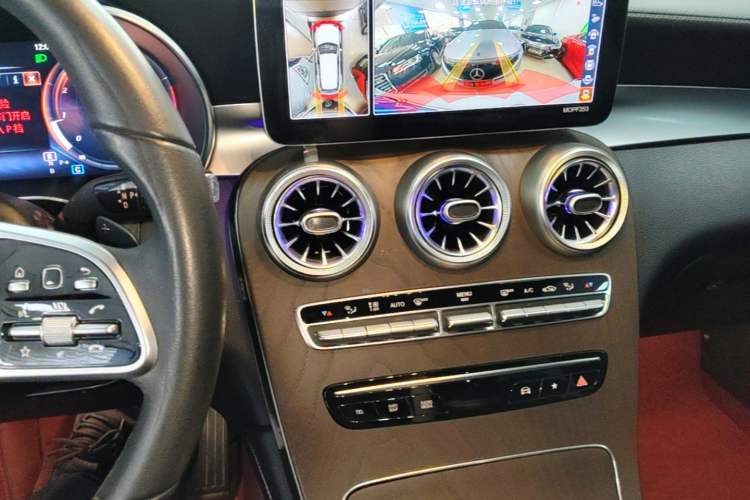 Used Mercedes-Benz GLC 2021 GLC 260 L 4MATIC Luxury Model Audio And AC Panel