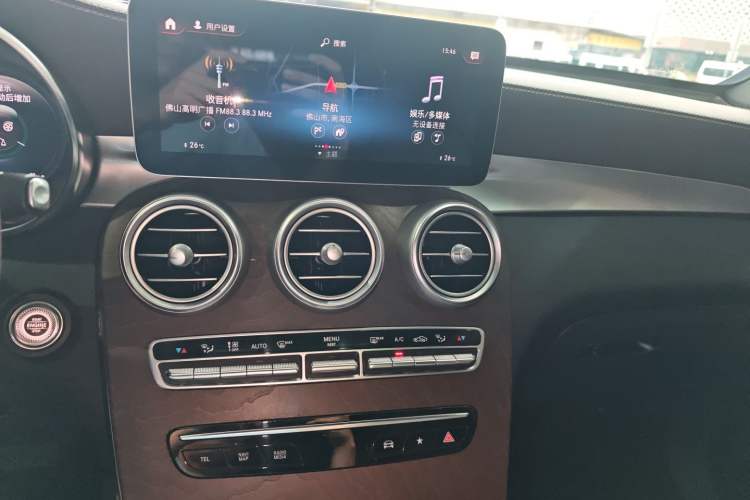 Used Mercedes-Benz GLC 2021 GLC 260 L 4MATIC Luxury Model Audio And AC Panel