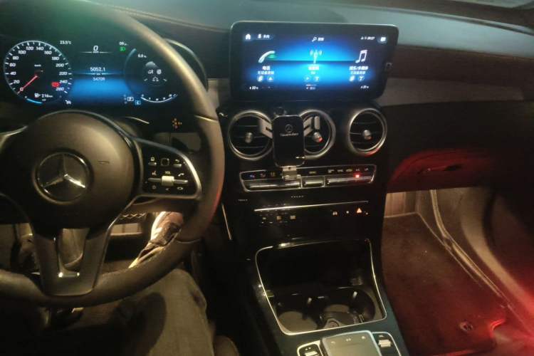 Used Mercedes-Benz GLC 2021 GLC 260 L 4MATIC Dynamic Edition Audio And AC Panel