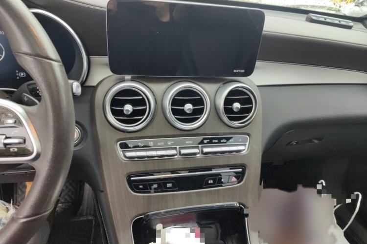 Used Mercedes-Benz GLC 2021 GLC 260 L 4MATIC Dynamic Edition Audio And AC Panel