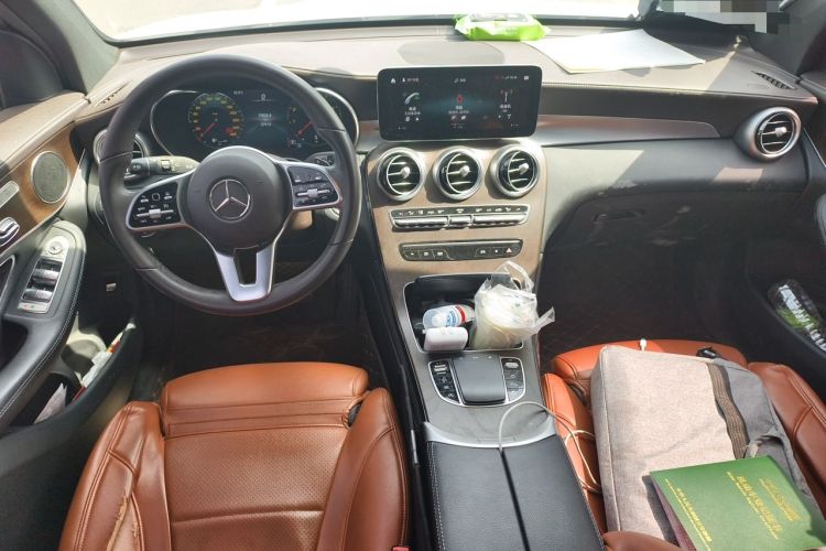 Used Mercedes-Benz GLC 2021 GLC 260 L 4MATIC Luxury Model Center Console