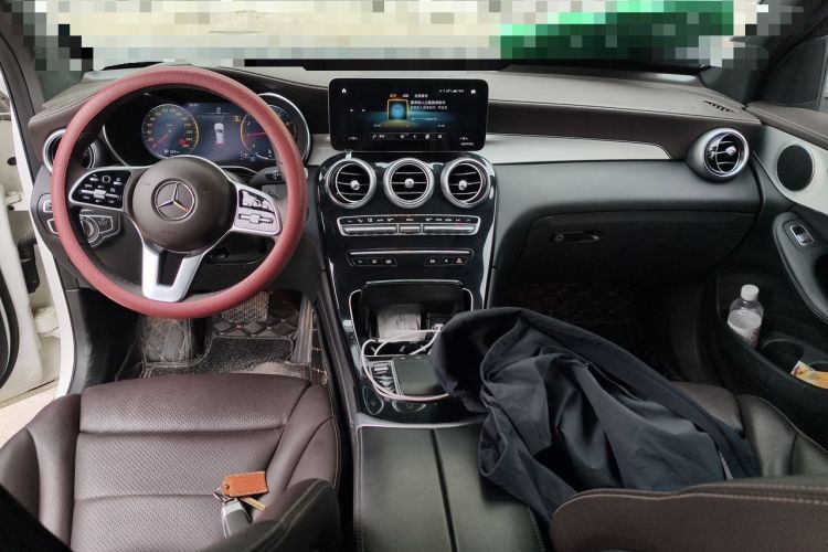 Used Mercedes-Benz GLC 2021 GLC 260 L 4MATIC Dynamic Edition Center Console