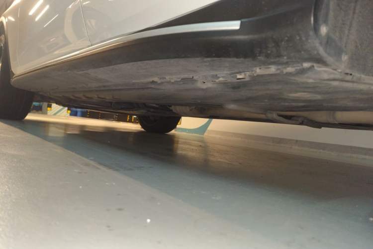 Used Mercedes-Benz GLC 2021 GLC 300 L 4MATIC Luxury Model Chassis Rear Left
