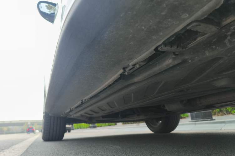 Used Mercedes-Benz GLC 2021 GLC 260 L 4MATIC Luxury Model Chassis Rear Left