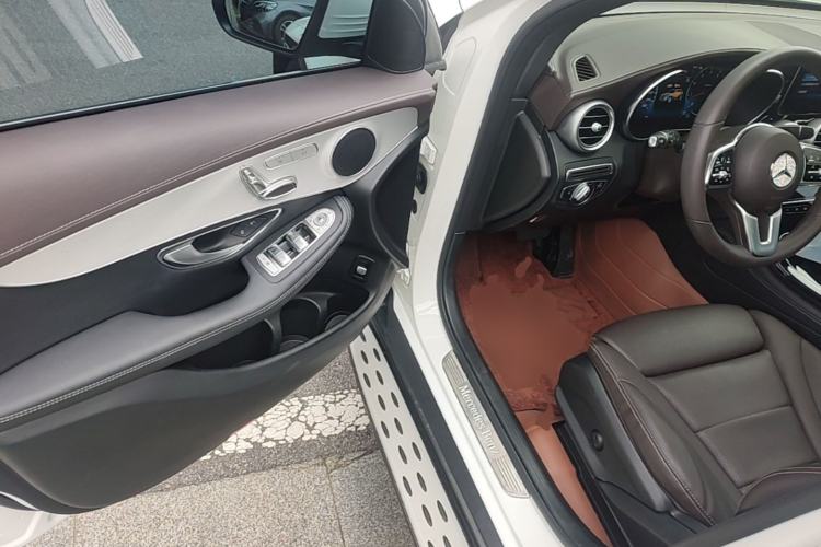 Used Mercedes-Benz GLC 2021 GLC 260 L 4MATIC Dynamic Edition Driver Seat