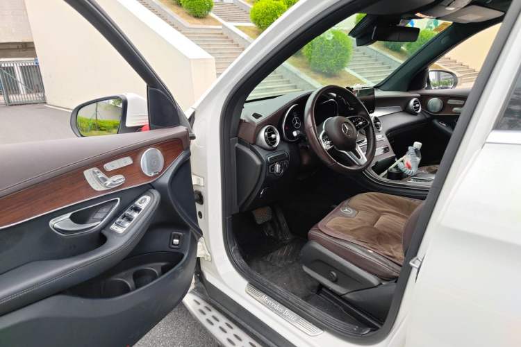 Used Mercedes-Benz GLC 2021 GLC 300 L 4MATIC Dynamic Model Driver Seat