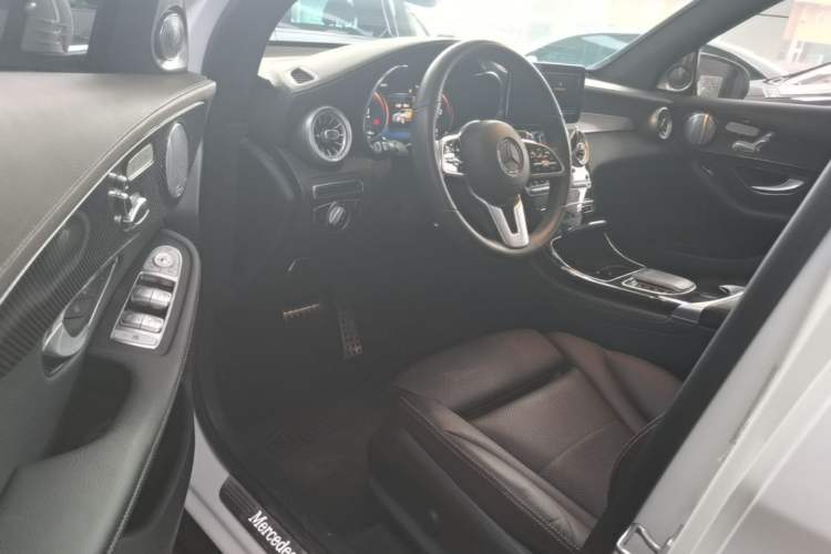 Used Mercedes-Benz GLC 2021 GLC 260 L 4MATIC Dynamic Edition Driver Seat