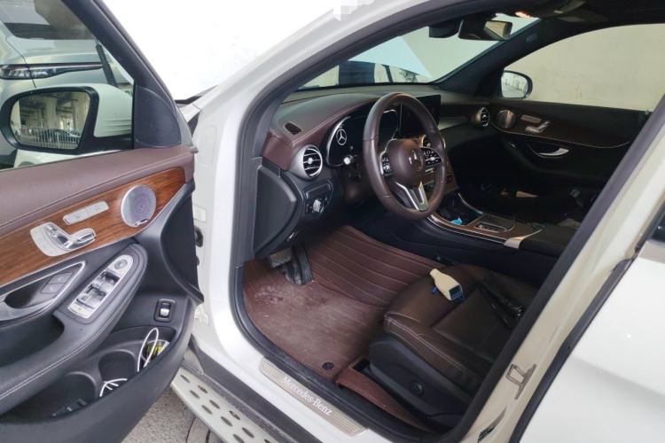 Used Mercedes-Benz GLC 2021 GLC 300 L 4MATIC Dynamic Model Driver Seat