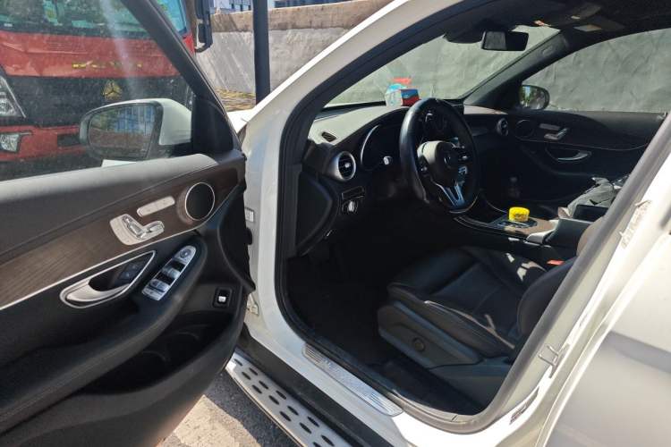 Used Mercedes-Benz GLC 2021 GLC 300 L 4MATIC Dynamic Model Driver Seat