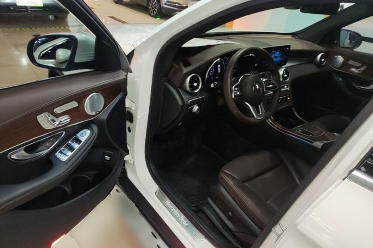 Used Mercedes-Benz GLC 2021 GLC 300 L 4MATIC Dynamic Model Driver Seat