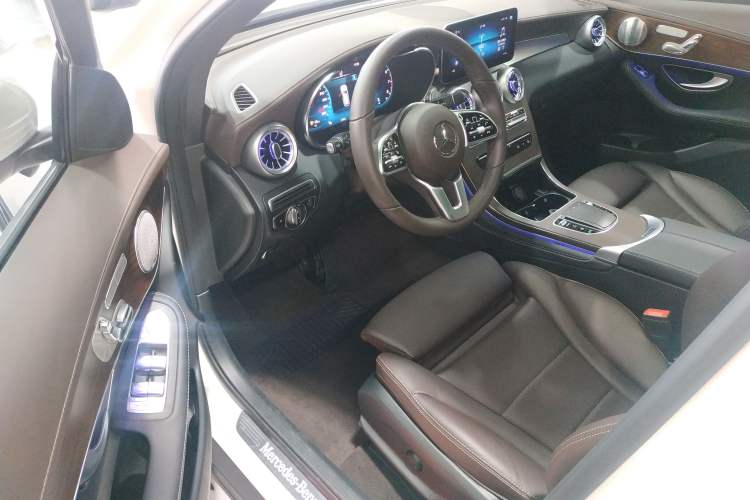 Used Mercedes-Benz GLC 2021 GLC 300 L 4MATIC Dynamic Model Driver Seat