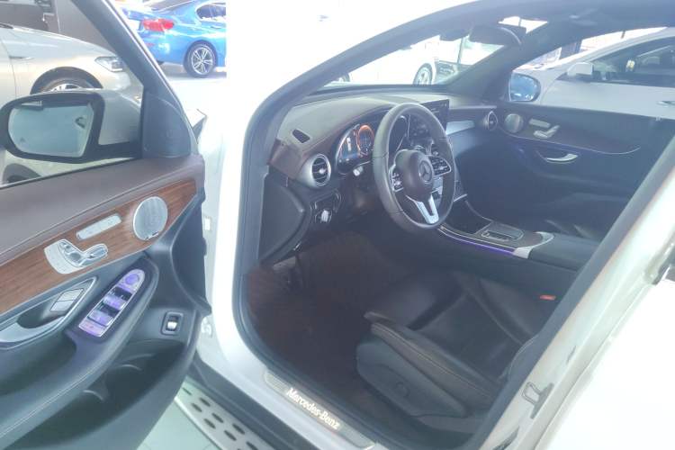 Used Mercedes-Benz GLC 2021 GLC 300 L 4MATIC Dynamic Model Driver Seat