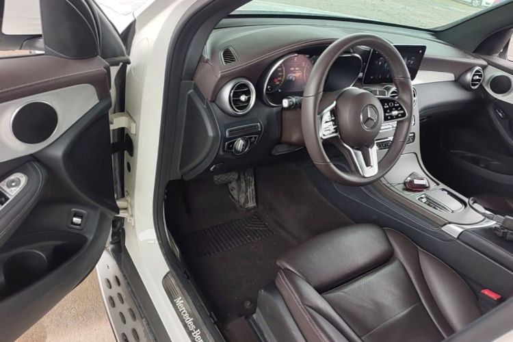Used Mercedes-Benz GLC 2021 GLC 260 L 4MATIC Dynamic Edition Driver Seat