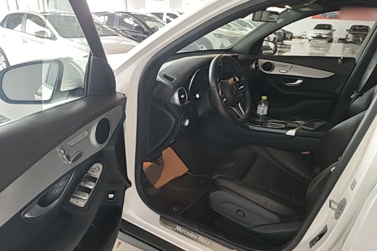 Used Mercedes-Benz GLC 2021 GLC 260 L 4MATIC Dynamic Edition Driver Seat