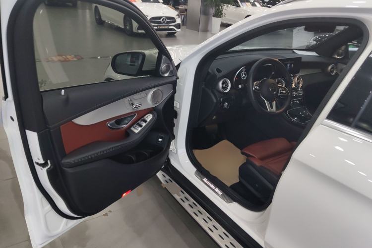 Used Mercedes-Benz GLC 2021 GLC 300 L 4MATIC Dynamic Model Driver Seat