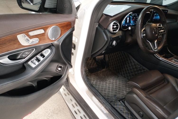 Used Mercedes-Benz GLC 2021 GLC 300 L 4MATIC Dynamic Model Driver Seat