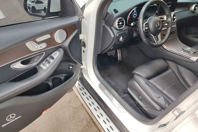Used Mercedes-Benz GLC 2021 GLC 260 L 4MATIC Luxury Model Driver Seat