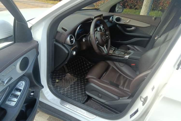 Used Mercedes-Benz GLC 2021 GLC 260 L 4MATIC Dynamic Edition Driver Seat
