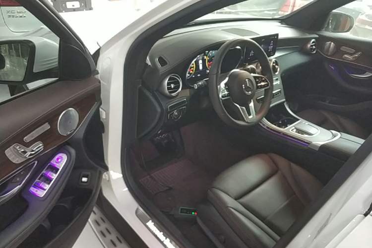 Used Mercedes-Benz GLC 2021 GLC 300 L 4MATIC Dynamic Model Driver Seat