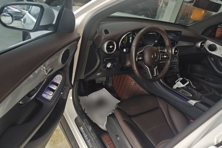 Used Mercedes-Benz GLC 2021 GLC 260 L 4MATIC Dynamic Edition Driver Seat