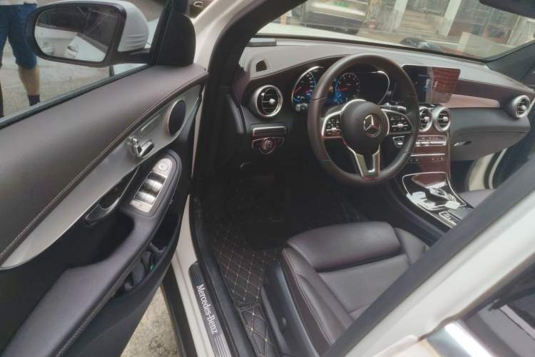 Used Mercedes-Benz GLC 2021 GLC 260 L 4MATIC Dynamic Edition Driver Seat