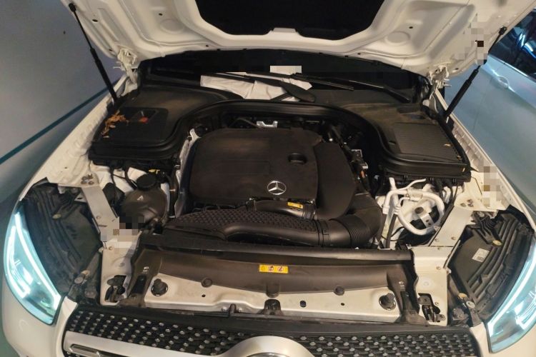 Used Mercedes-Benz GLC 2021 GLC 300 L 4MATIC Luxury Model Engine Bay