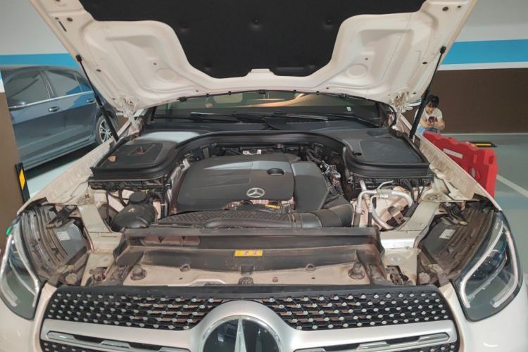 Used Mercedes-Benz GLC 2021 GLC 300 L 4MATIC Dynamic Model Engine Bay