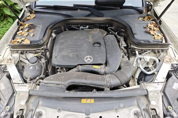 Used Mercedes-Benz GLC 2021 GLC 260 L 4MATIC Luxury Model Engine Bay