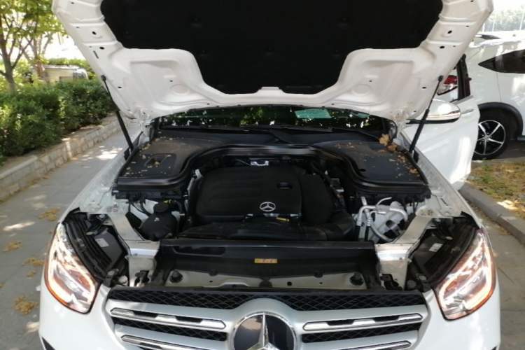Used Mercedes-Benz GLC 2021 GLC 260 L 4MATIC Dynamic Edition Engine Bay