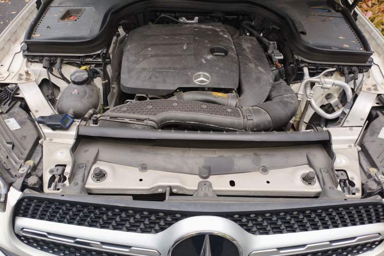 Used Mercedes-Benz GLC 2021 GLC 300 L 4MATIC Dynamic Model Engine Bay