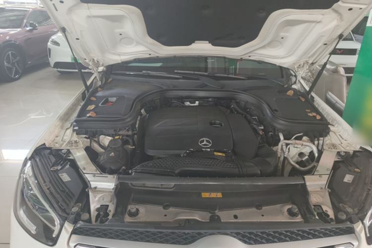 Used Mercedes-Benz GLC 2021 GLC 260 L 4MATIC Dynamic Edition Engine Bay