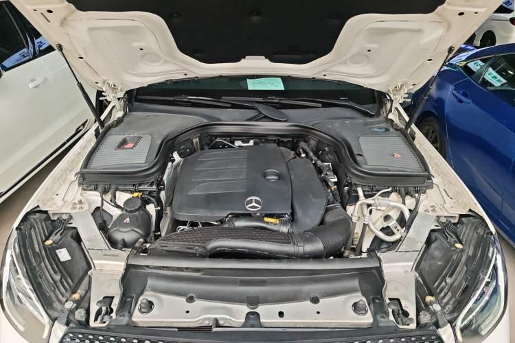 Used Mercedes-Benz GLC 2021 GLC 260 L 4MATIC Luxury Model Engine Bay