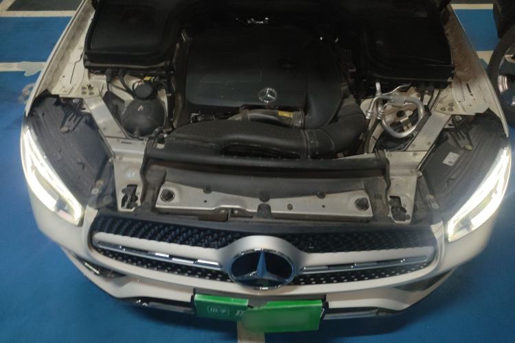 Used Mercedes-Benz GLC 2021 GLC 300 L 4MATIC Dynamic Model Engine Bay