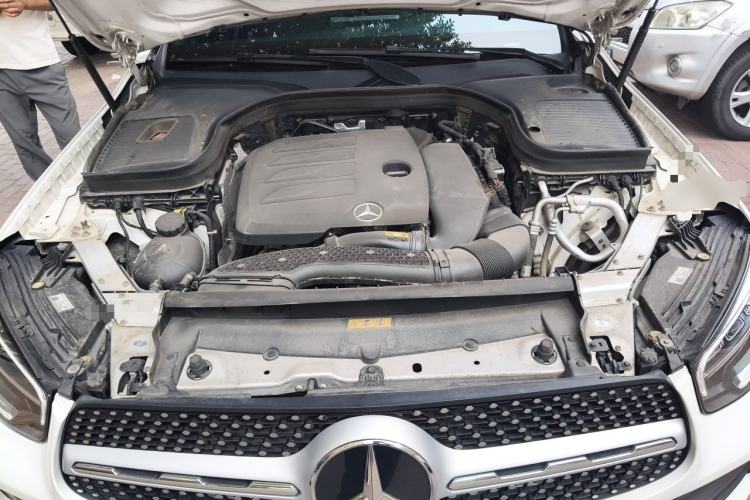 Used Mercedes-Benz GLC 2021 GLC 300 L 4MATIC Dynamic Model Engine Bay