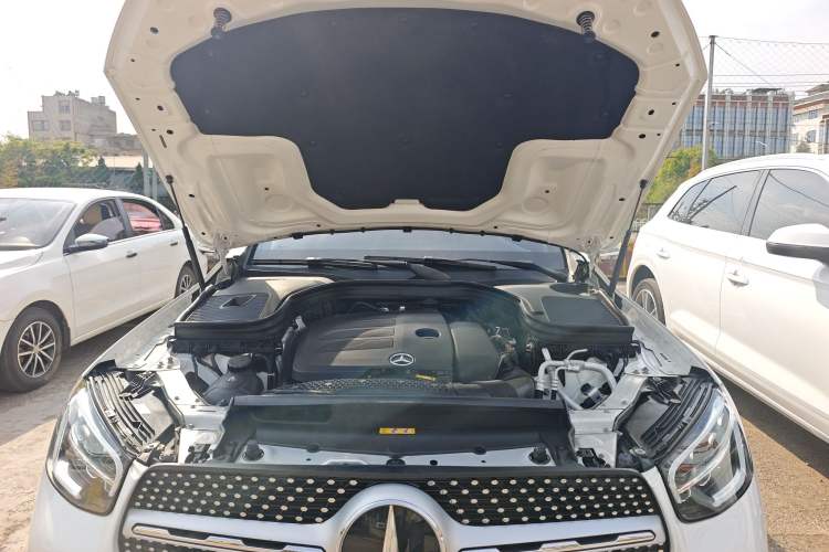 Used Mercedes-Benz GLC 2021 GLC 260 L 4MATIC Luxury Model Engine Bay