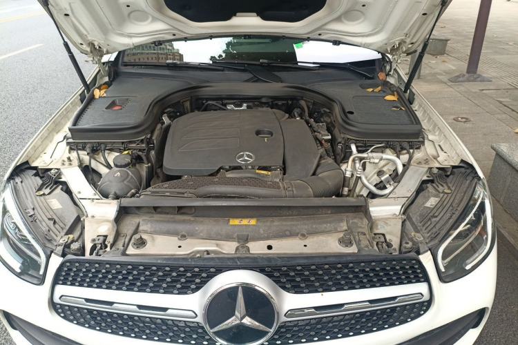 Used Mercedes-Benz GLC 2021 GLC 300 L 4MATIC Dynamic Model Engine Bay