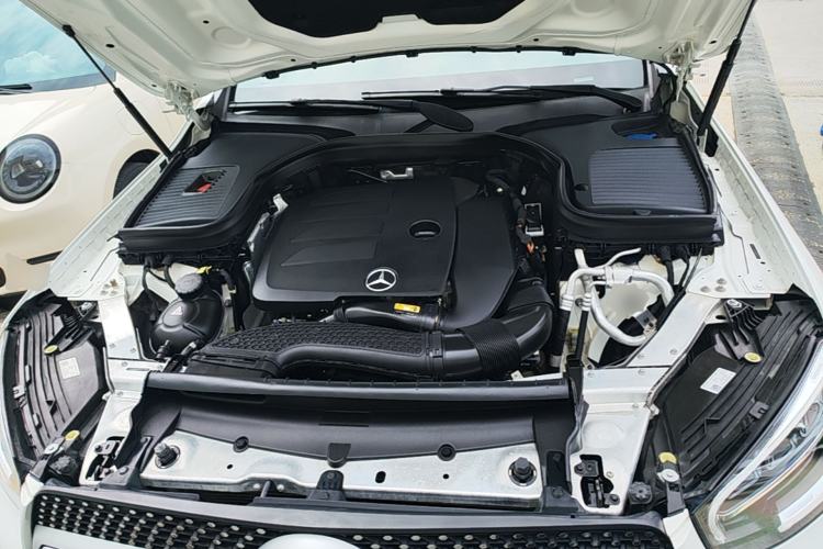 Used Mercedes-Benz GLC 2021 GLC 260 L 4MATIC Luxury Model Engine Bay