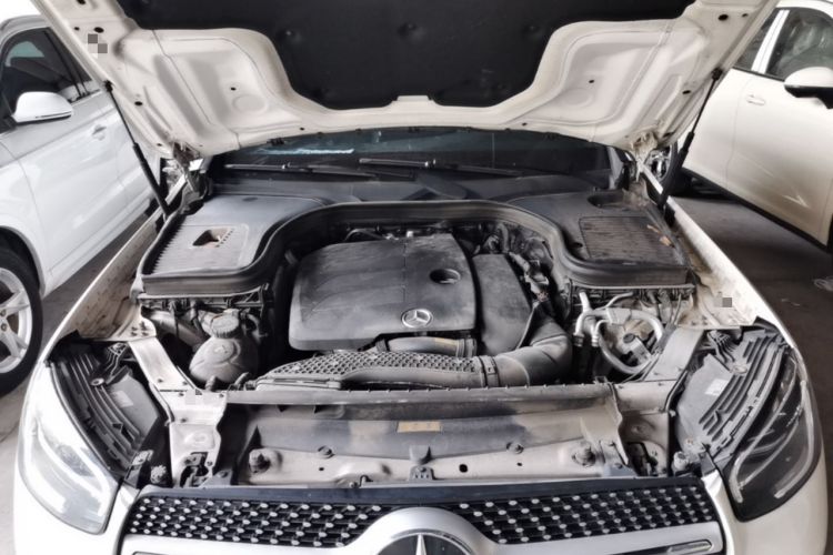 Used Mercedes-Benz GLC 2021 GLC 300 L 4MATIC Dynamic Model Engine Bay