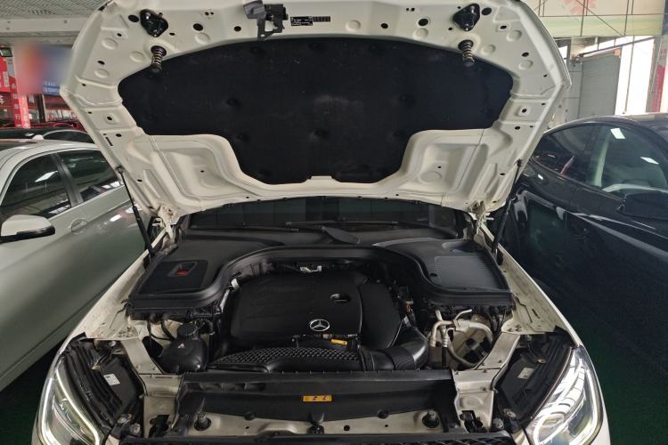 Used Mercedes-Benz GLC 2021 GLC 260 L 4MATIC Dynamic Edition Engine Bay