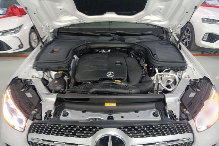Used Mercedes-Benz GLC 2021 GLC 300 L 4MATIC Dynamic Model Engine Bay