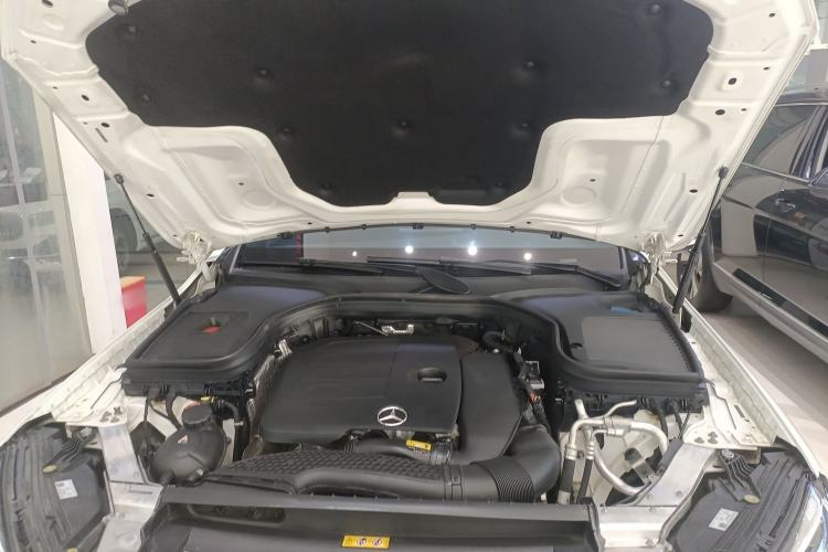Used Mercedes-Benz GLC 2021 GLC 260 L 4MATIC Dynamic Edition Engine Bay