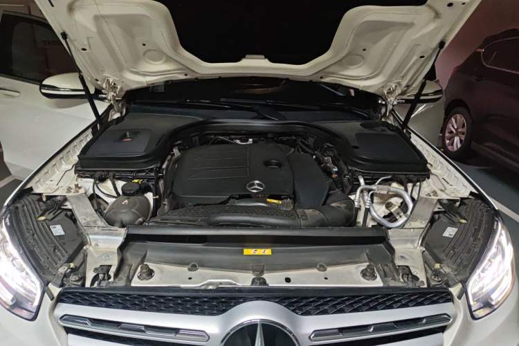 Used Mercedes-Benz GLC 2021 GLC 260 L 4MATIC Dynamic Edition Engine Bay