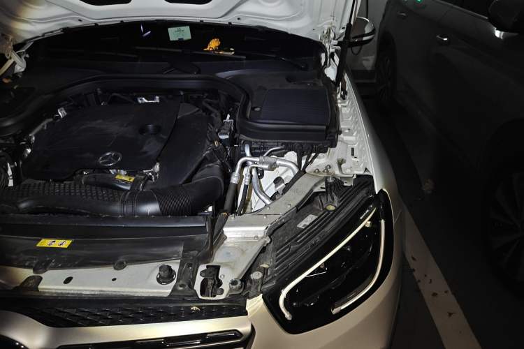 Used Mercedes-Benz GLC 2021 GLC 260 L 4MATIC Dynamic Edition Engine Bay Left