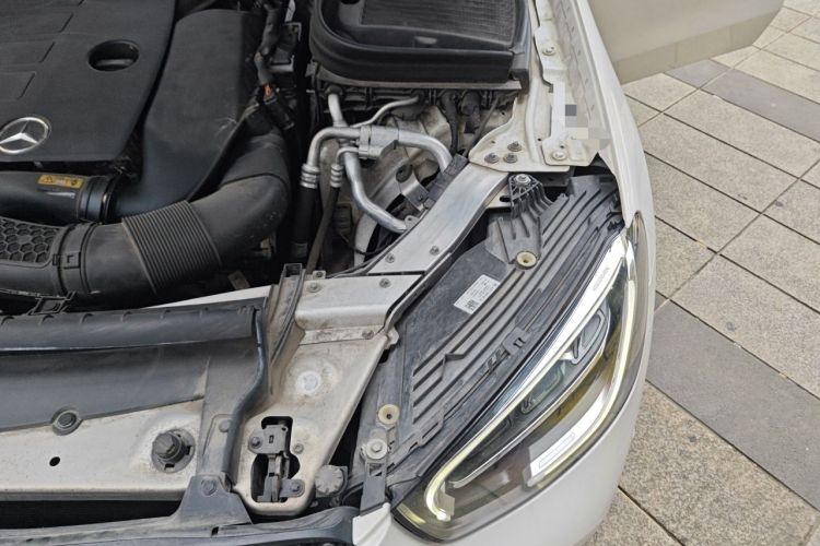 Used Mercedes-Benz GLC 2021 GLC 260 L 4MATIC Luxury Model Engine Bay Left