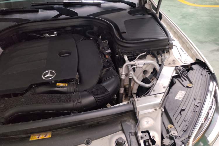 Used Mercedes-Benz GLC 2021 GLC 260 L 4MATIC Luxury Model Engine Bay Left