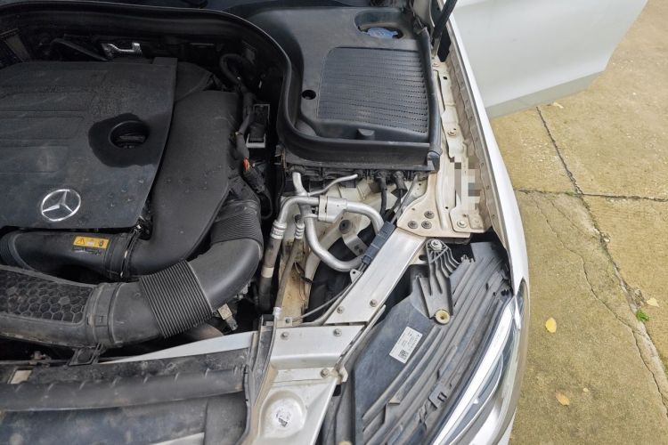 Used Mercedes-Benz GLC 2021 GLC 300 L 4MATIC Dynamic Model Engine Bay Left