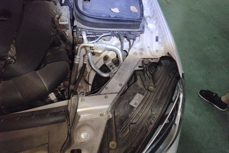 Used Mercedes-Benz GLC 2021 GLC 260 L 4MATIC Luxury Model Engine Bay Left
