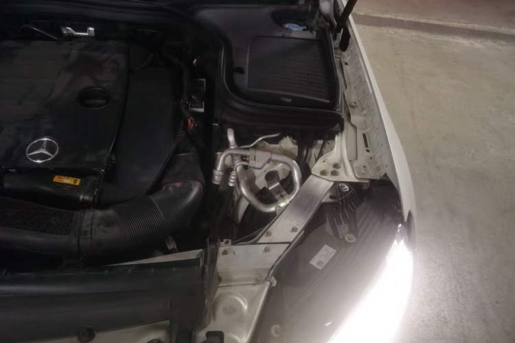 Used Mercedes-Benz GLC 2021 GLC 260 L 4MATIC Luxury Model Engine Bay Left