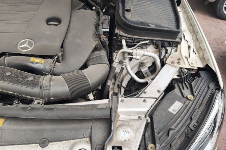 Used Mercedes-Benz GLC 2021 GLC 300 L 4MATIC Dynamic Model Engine Bay Left