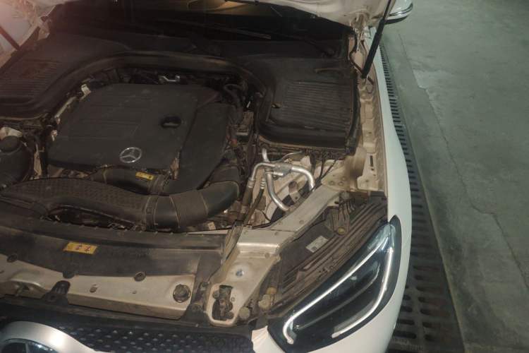 Used Mercedes-Benz GLC 2021 GLC 300 L 4MATIC Dynamic Model Engine Bay Left